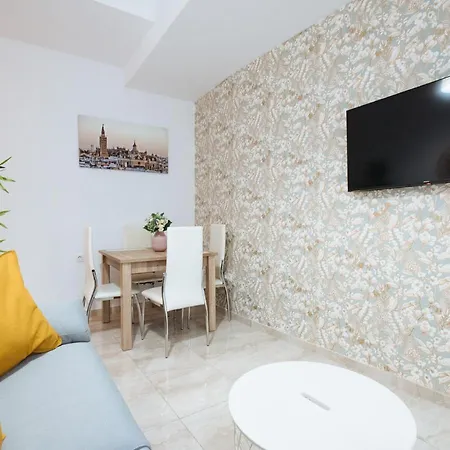 Siete Revueltas Suite Apartment Seville Exterior photo